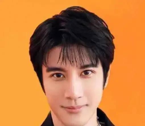 娱乐圈一日吃瓜,瓜田李下，明星动态大揭秘